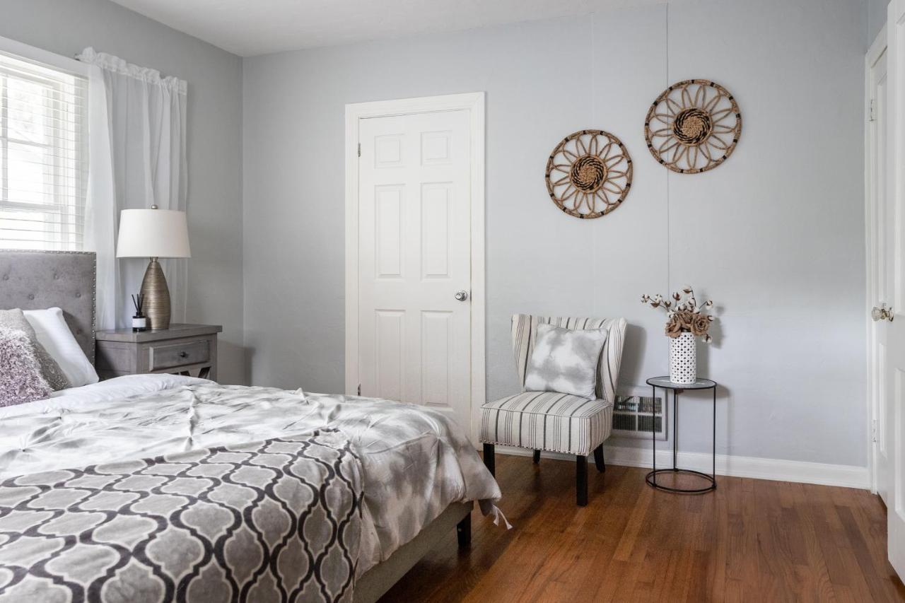 Cozy Apartments In The Triplex House, Historic District Of Orlando Bagian luar foto