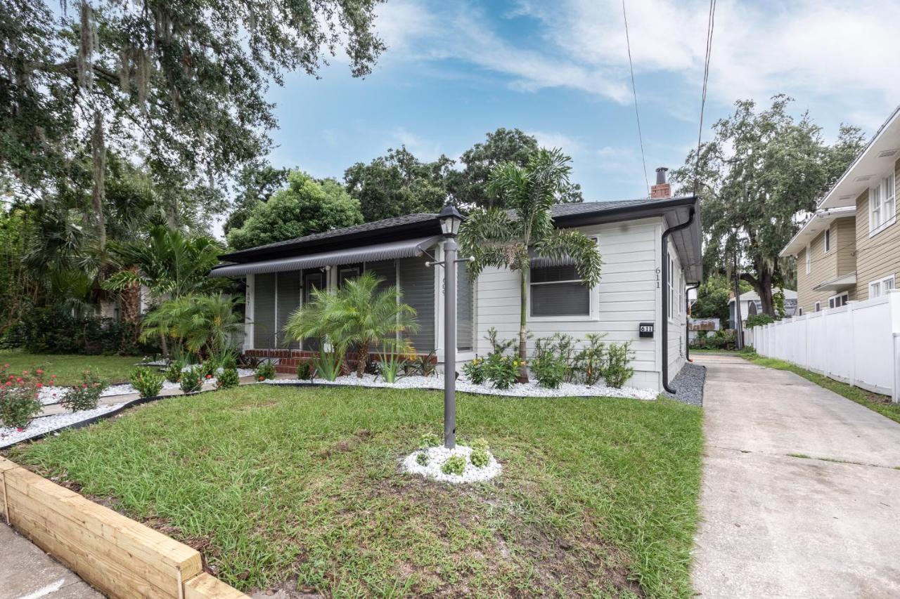 Cozy Apartments In The Triplex House, Historic District Of Orlando Bagian luar foto