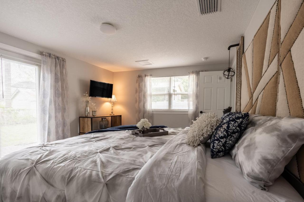 Cozy Apartments In The Triplex House, Historic District Of Orlando Bagian luar foto