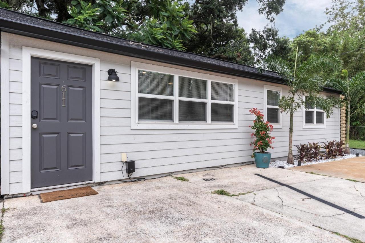 Cozy Apartments In The Triplex House, Historic District Of Orlando Bagian luar foto