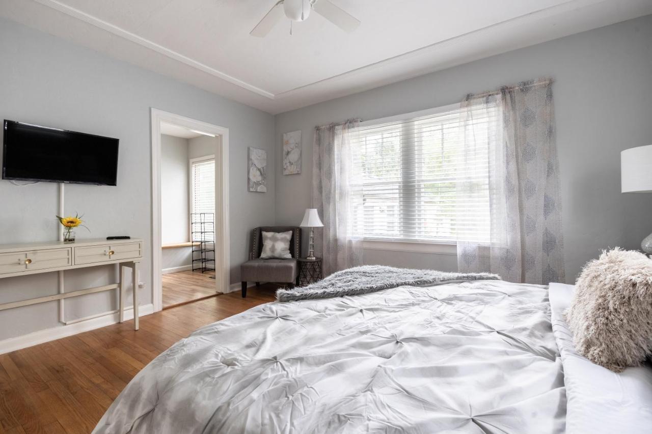 Cozy Apartments In The Triplex House, Historic District Of Orlando Bagian luar foto